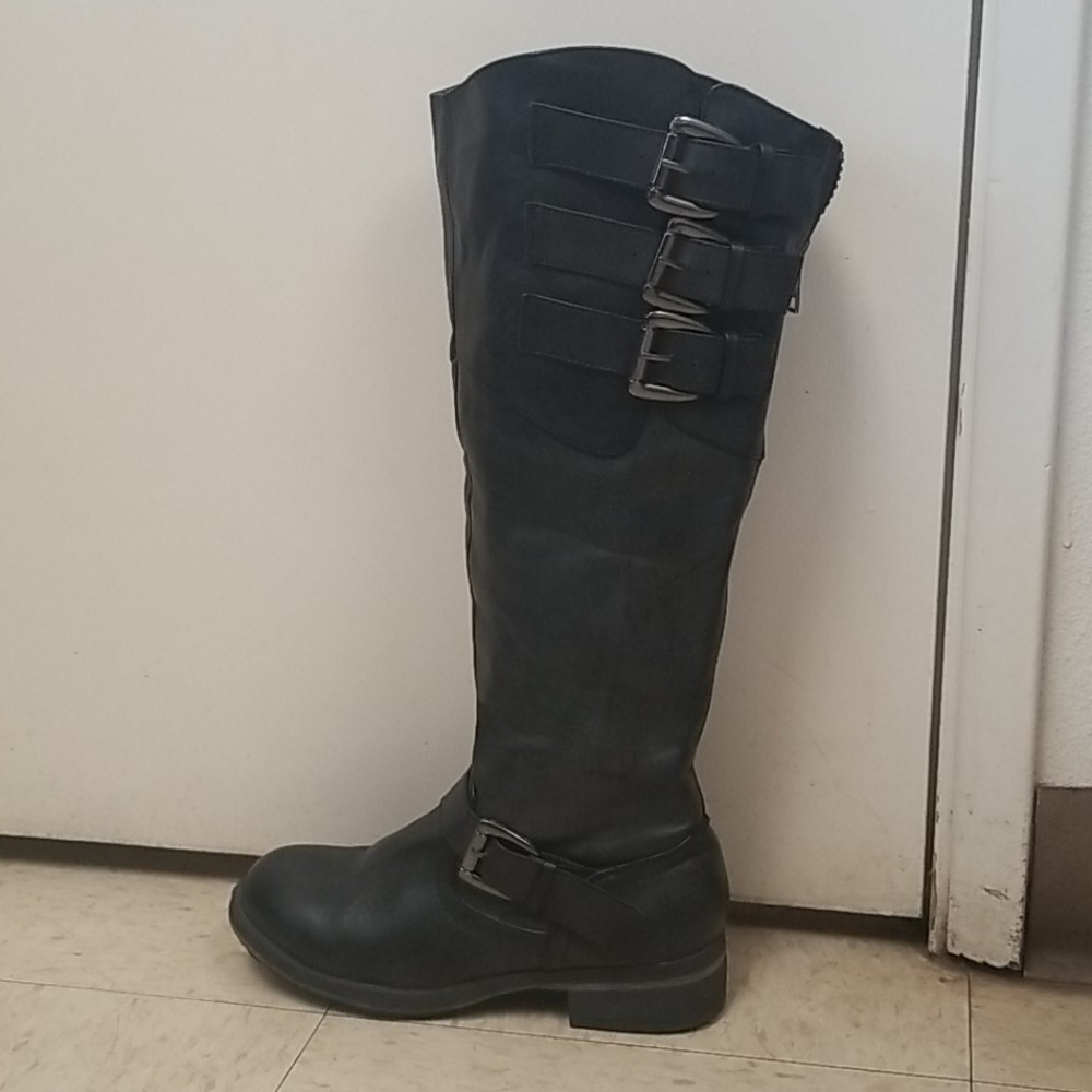 Women's boots